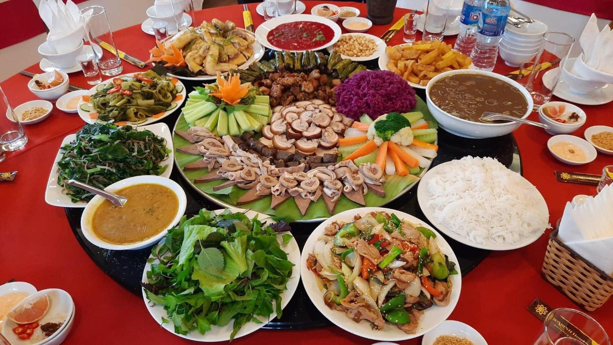 Hoa Binh Hotel Exteriér fotografie